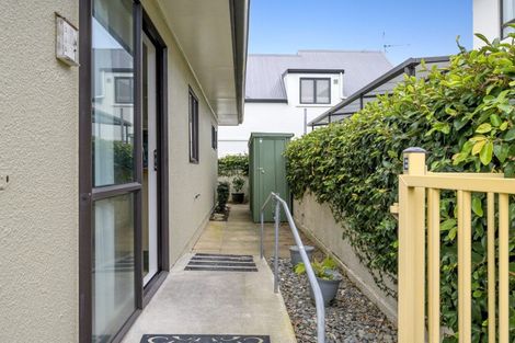 Photo of property in 8e Heath Street, Mount Maunganui, 3116