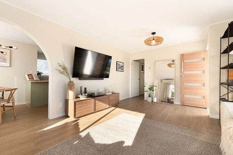 Photo of property in 228 Gravatt Road, Papamoa Beach, Papamoa, 3118