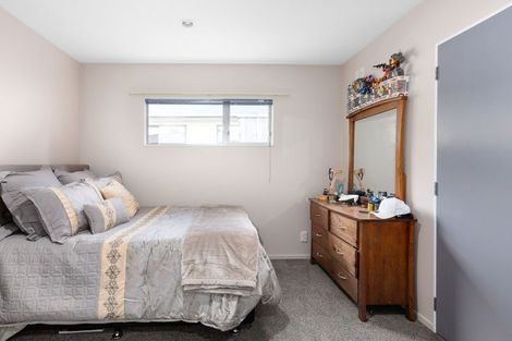 Photo of property in 63a Omapere Street, Whitby, Porirua, 5024