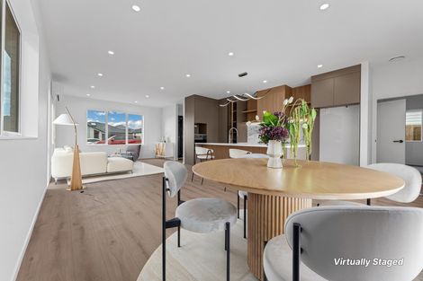 Photo of property in 33 Kaitiaki Drive, Clarks Beach, 2122