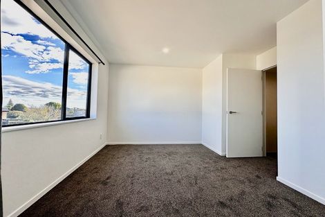 Photo of property in 50d Greenmeadows Avenue, Manurewa East, Auckland, 2102
