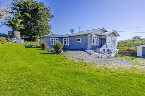 Photo of property in 147 Mangatuna Road, Weber, Dannevirke, 4970