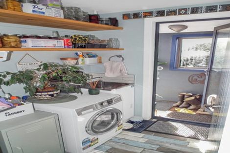 Photo of property in 1/102 Beach Road, Awamoa, Oamaru, 9495