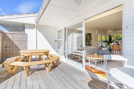 Photo of property in 2/7 Onepoto Road, Hauraki, Auckland, 0622