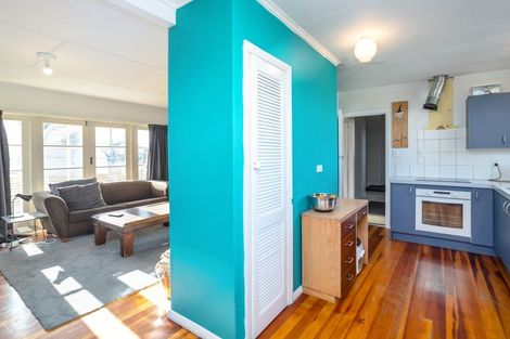 Photo of property in 17 Costley Street, Carterton, 5713