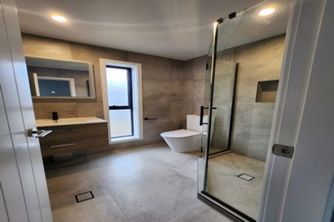 Photo of property in 1/8 Victoria Street, Ebdentown, Upper Hutt, 5018