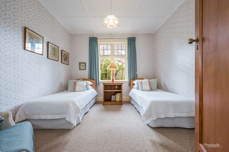 Photo of property in 32 Hinau Street, Woburn, Lower Hutt, 5010