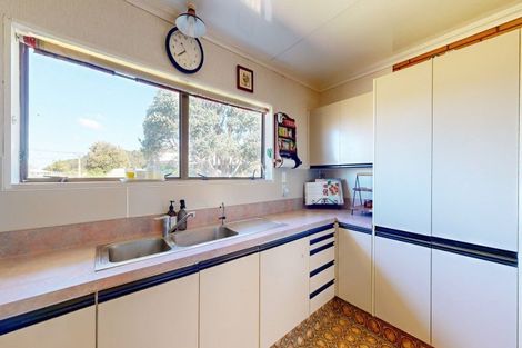 Photo of property in 117a Patuwai Drive, Whangamata, 3620