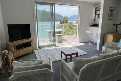 Photo of property in 685 Queen Charlotte Drive, Havelock, Picton, 7281