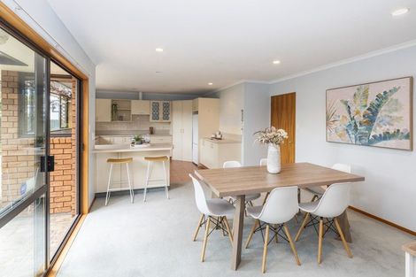 Photo of property in 32 Saint Martins Road, Saint Martins, Christchurch, 8022