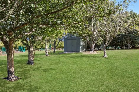Photo of property in 120 Patons Rock Road, Patons Rock, Takaka, 7182