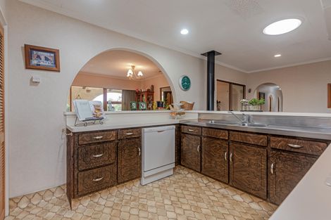 Photo of property in 17 Moyne Avenue, Milson, Palmerston North, 4414