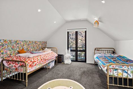 Photo of property in 12 Crow's Nest Road, Arthurs Point, Queenstown, 9371