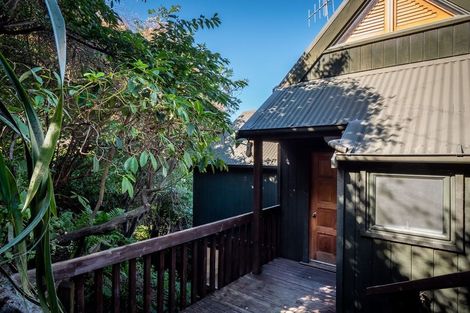 Photo of property in 16 Maxwell Place, Queenstown, 9300