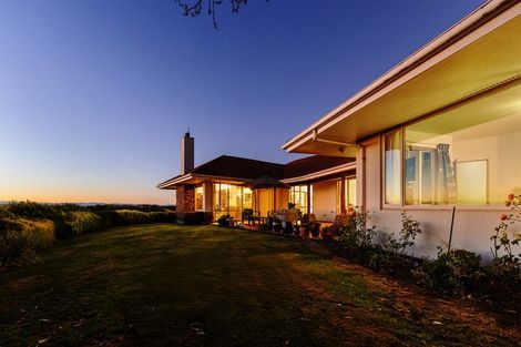 Photo of property in 1 Watlings Place, Kennedys Bush, Christchurch, 8025