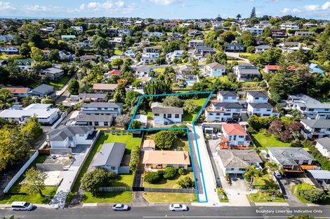Photo of property in 50 Awaruku Road, Torbay, Auckland, 0630