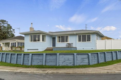 Photo of property in 12 Kelburn Place, Tinwald, Ashburton, 7700