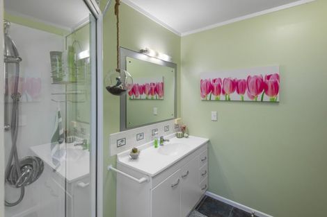 Photo of property in 24b Solway Street, Holmes Hill, Oamaru, 9401