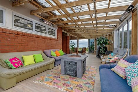 Photo of property in 18a Marine Parade South, Foxton Beach, Foxton, 4815