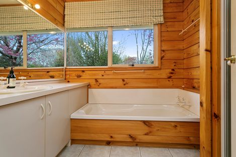 Photo of property in 2 Leger Grove, Te Awamutu, 3875