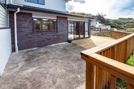 Photo of property in 20 Wantwood Grove, Churton Park, Wellington, 6037