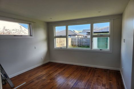Photo of property in 105 Memorial Avenue, Burnside, Christchurch, 8053