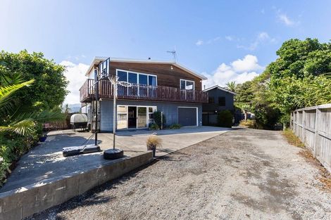 Photo of property in 12b Kohutuhutu Road, Raumati Beach, Paraparaumu, 5032