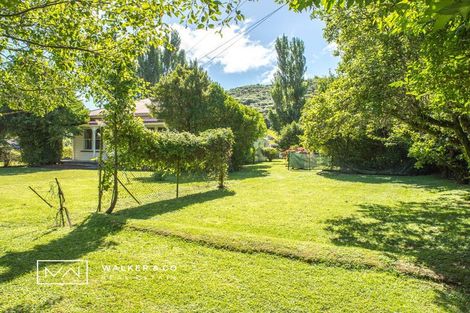 Photo of property in 351 Main Road North, Brown Owl, Upper Hutt, 5018