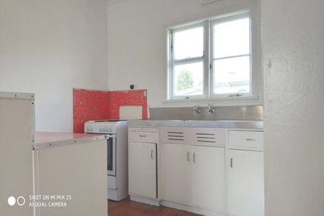 Photo of property in 4 Marne Road, Papakura, 2110