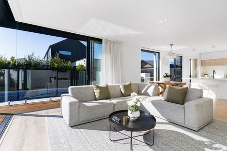 Photo of property in 10a Memorial Avenue, Ilam, Christchurch, 8053