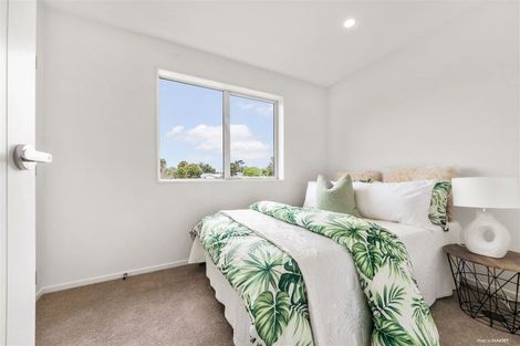 Photo of property in 25c Scarlet Drive, Ranui, Auckland, 0612