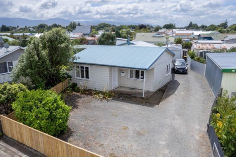 Photo of property in 1 Gertrude Street, Dannevirke, 4930