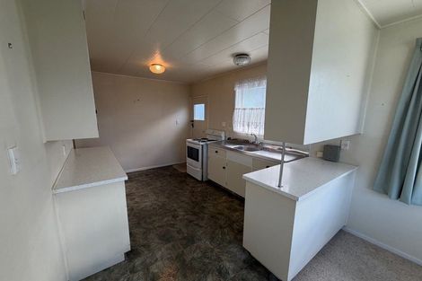 Photo of property in 1/701 Saint Aubyn, Saint Leonards, Hastings, 4120