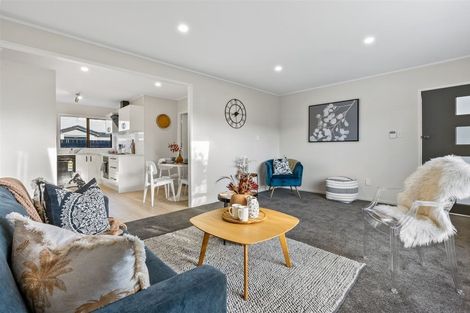 Photo of property in 2/50 Jellicoe Road, Manurewa, Auckland, 2102