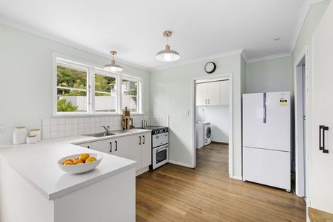 Photo of property in 47a Judd Crescent, Naenae, Lower Hutt, 5011