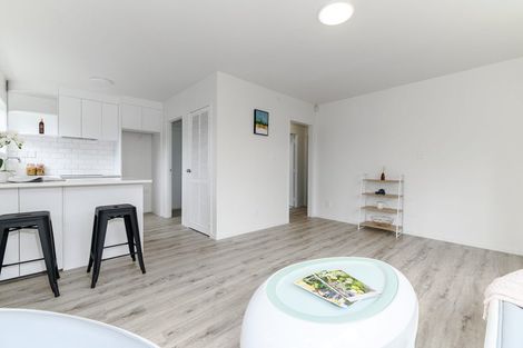 Photo of property in 5/126 Lynwood Road, New Lynn, Auckland, 0600