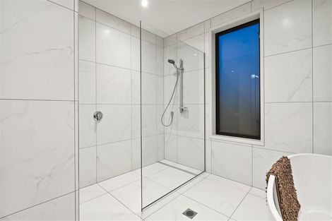 Photo of property in 2 Mersham Drive, Prebbleton, 7604