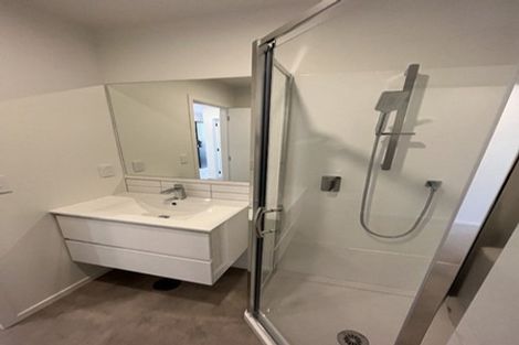 Photo of property in 4/28 Westgate Drive, Westgate, Auckland, 0614