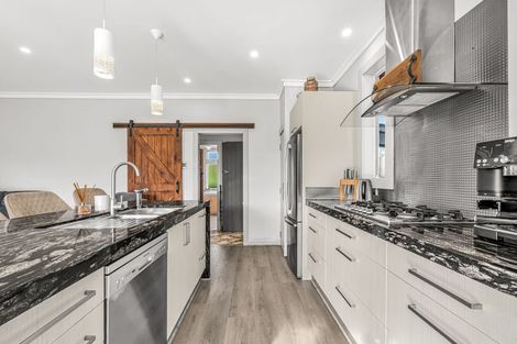Photo of property in 77 Dunn Road, Ruawai, 0592