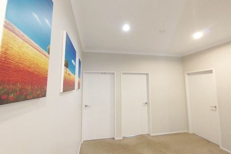 Photo of property in 1a Marina View Drive, Hobsonville, Auckland, 0618