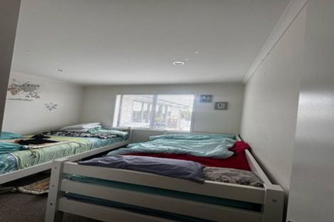 Photo of property in 3 Opouatu Avenue, Glenbrook, 2681