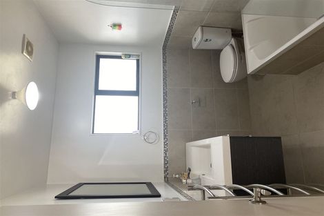 Photo of property in 87b Kaurilands Road, Titirangi, Auckland, 0604