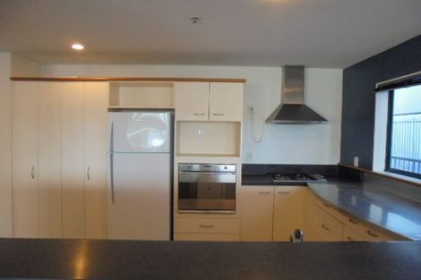 Photo of property in Courtenay Apartments, 703/120 Courtenay Place, Te Aro, Wellington, 6011