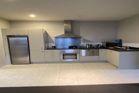 Photo of property in 41u2 Home Street, Mount Victoria, Wellington, 6011