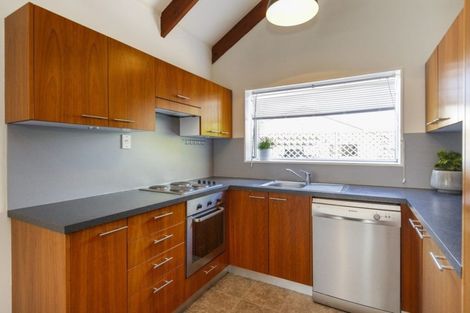 Photo of property in 19 Peppertree Glade, Kelvin Grove, Palmerston North, 4414