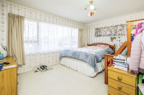 Photo of property in 1/6 Buckingham Crescent, Manukau, Auckland, 2025
