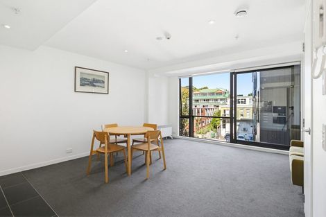 Photo of property in Nouvo Apartments, 3g/21 Rugby Street, Mount Cook, Wellington, 6021