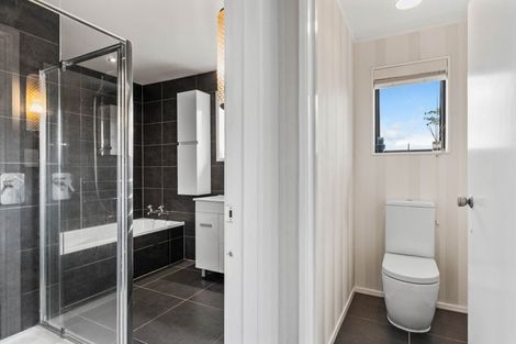 Photo of property in 39 Marshall Avenue, Richmond Heights, Taupo, 3330