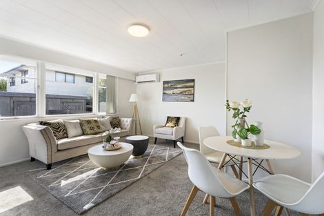 Photo of property in 24 Hill Crescent, Papakura, 2110