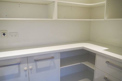 Photo of property in 33 Hyde Place, Halswell, Christchurch, 8025